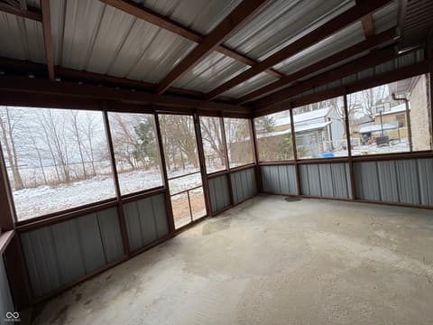 Photo of 8772 E State Road 42, Poland, IN