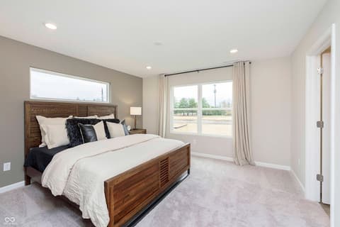 Photo of 10909 Helmcrest Drive, Indianapolis, IN