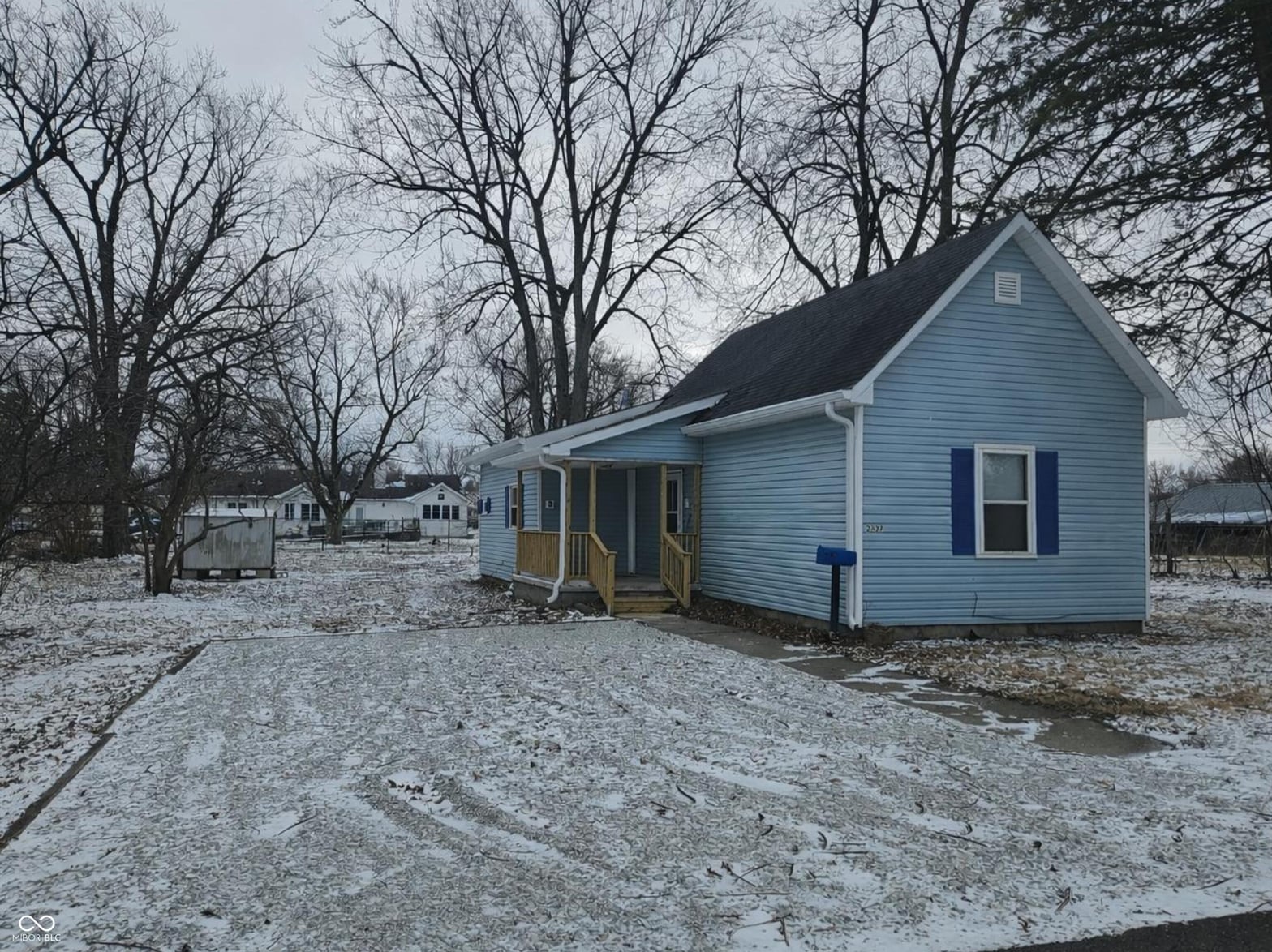 Side exterior at 2327 N F Street, Elwood, IN