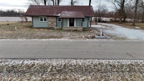 Front exterior at 2903 E Freeport Road, Morristown, IN