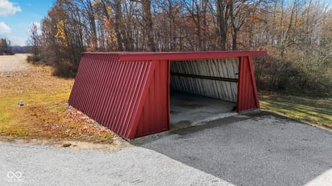 Out Buildings — 11757 E 1000 S-27, Hartford City, IN