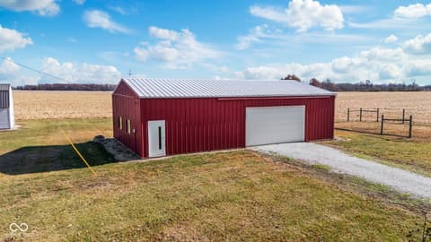 Garage at 11757 E 1000 S-27, Hartford City, IN
