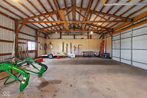 Garage at 11757 E 1000 S-27, Hartford City, IN