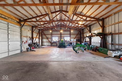 Garage at 11757 E 1000 S-27, Hartford City, IN