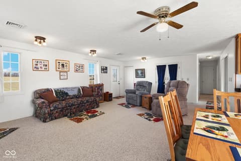 Living room at 11757 E 1000 S-27, Hartford City, IN