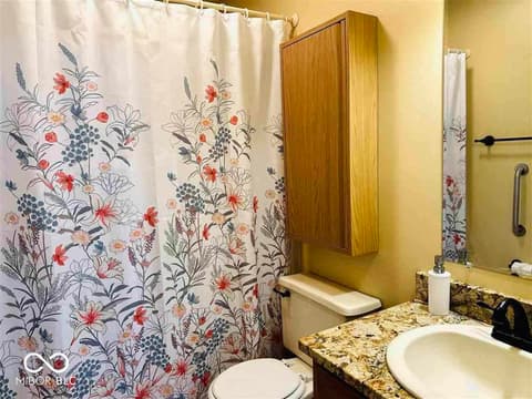 Photo of 7673 Lippincott Way, Indianapolis, IN