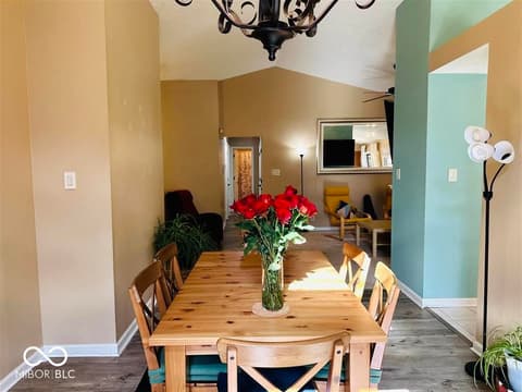 Photo of 7673 Lippincott Way, Indianapolis, IN