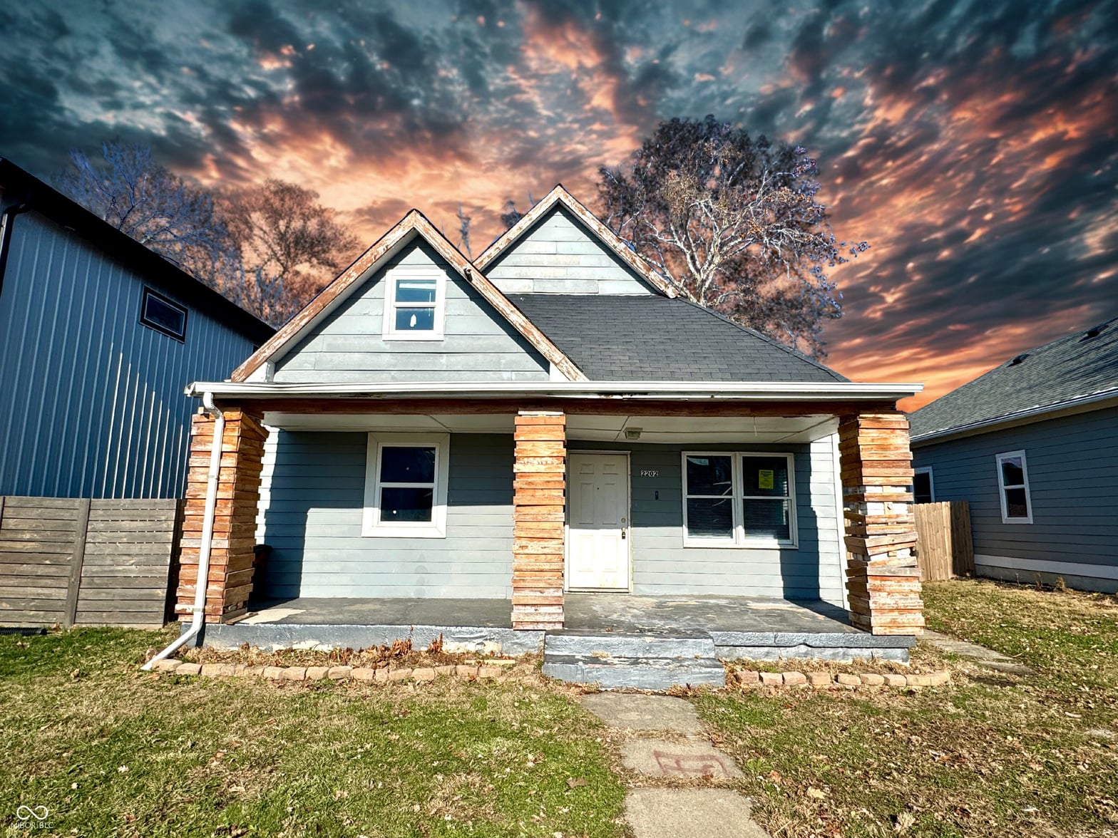 Photo of 2202 Woodlawn Avenue, Indianapolis, IN