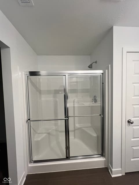 Photo of 989 Kensington Drive, Danville, IN