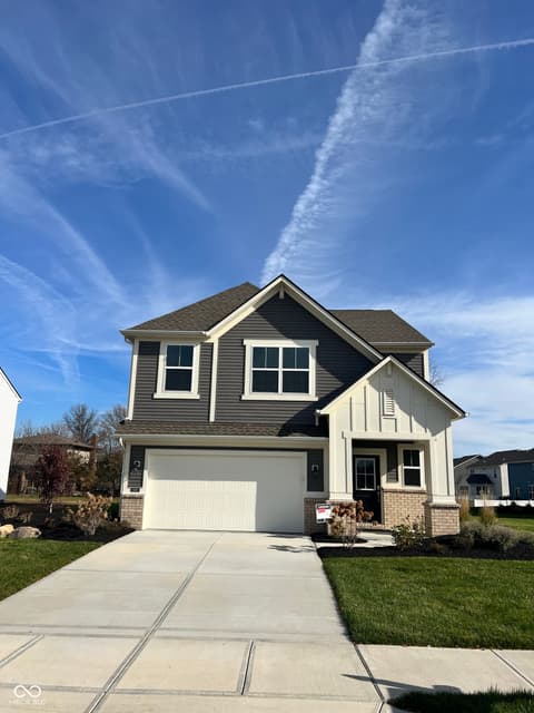 Photo of 989 Kensington Drive, Danville, IN