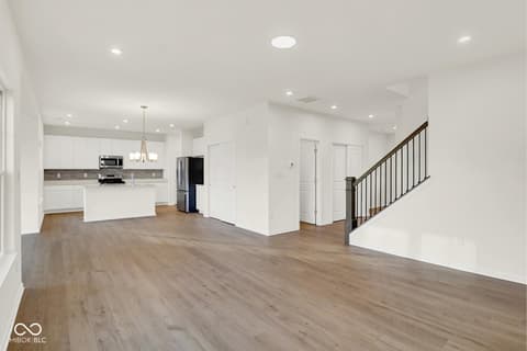 Family room at 1353 Mahoning Road, Sheridan, IN