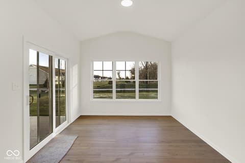 Family room at 1353 Mahoning Road, Sheridan, IN