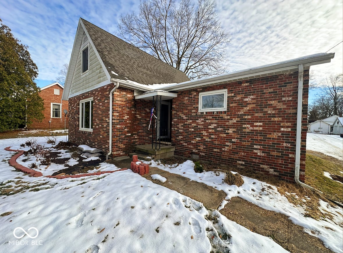 Photo of 830 Jefferson Street, Covington, IN