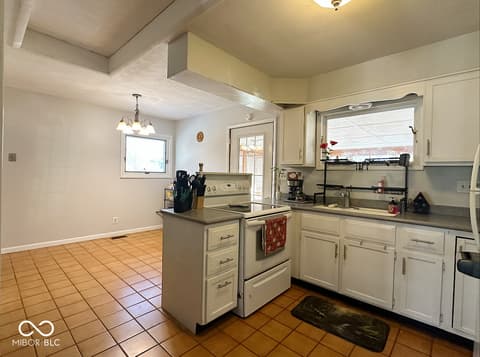 Photo of 830 Jefferson Street, Covington, IN