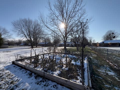 Photo of 7674 Deerfield Drive, Greenfield, IN