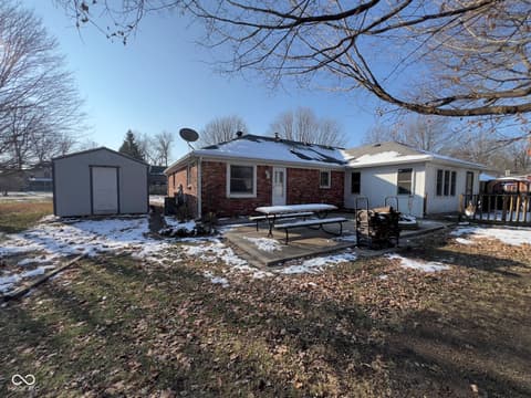 Photo of 7674 Deerfield Drive, Greenfield, IN