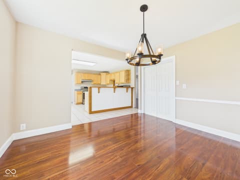 Living room at 1925 Lindberg Road, Anderson, IN