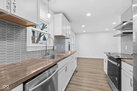 Photo of 4705 Allisonville Road, Indianapolis, IN