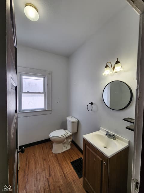 Photo of 2406 Broad Street, New Castle, IN