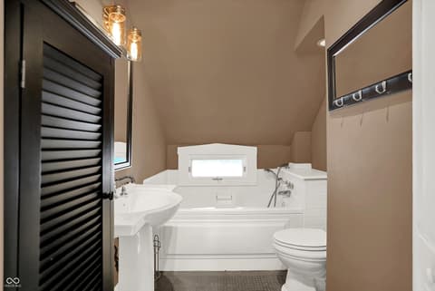 Photo of 1114 E Saint Clair Street, Indianapolis, IN