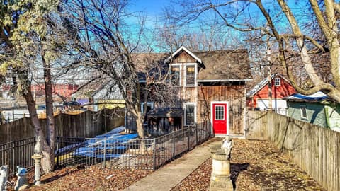 Photo of 1114 E Saint Clair Street, Indianapolis, IN