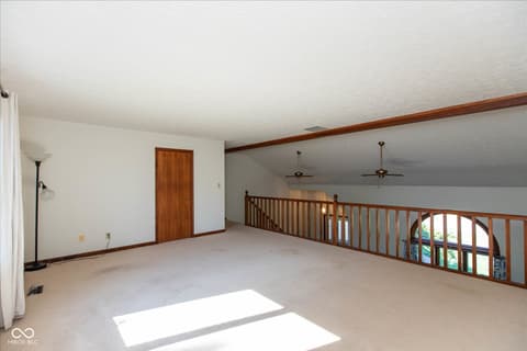 Photo of 1967 Rudgate Drive, Avon, IN