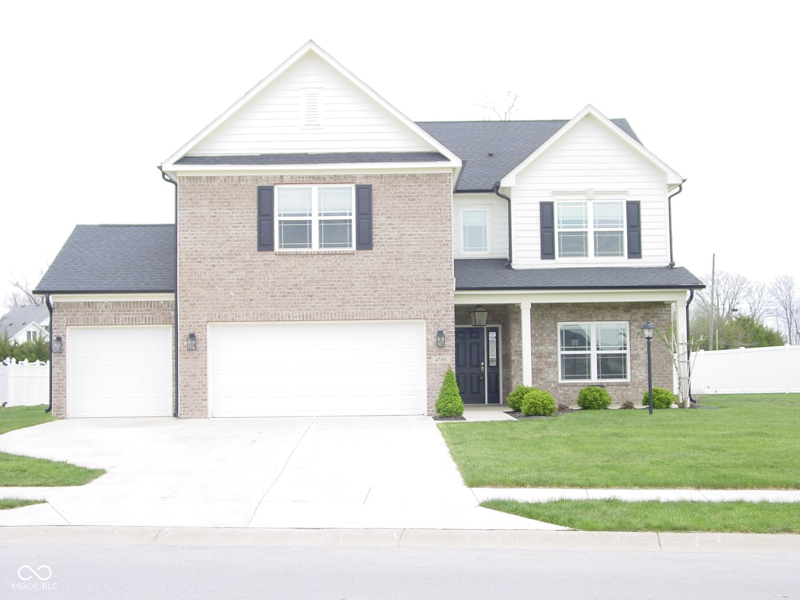 Front exterior at 4556 W Lakeway Drive, New Palestine, IN