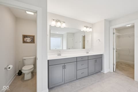 Primary bathroom at 4556 W Lakeway Drive, New Palestine, IN