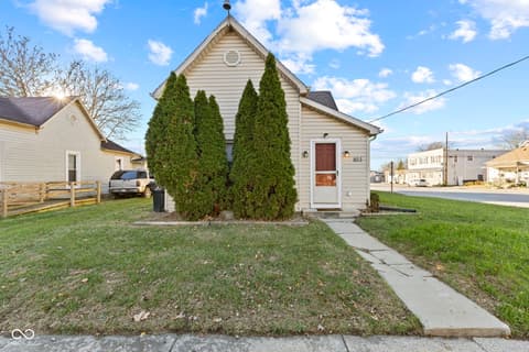 803 Cottage Avenue