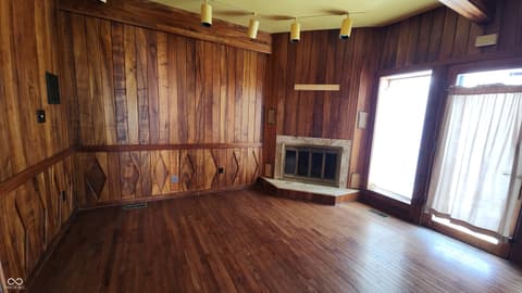 Photo of 1677 W Forest Road, Crawfordsville, IN
