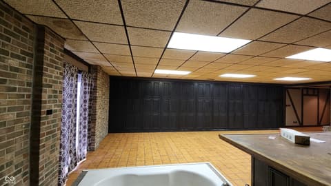 Photo of 1677 W Forest Road, Crawfordsville, IN