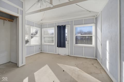 Photo of 730 Colonial Way, Greenwood, IN