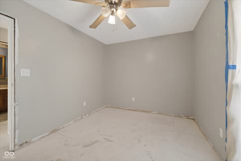 Photo of 730 Colonial Way, Greenwood, IN