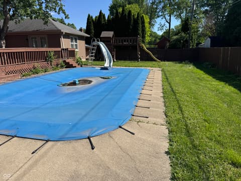 Photo of 730 Colonial Way, Greenwood, IN