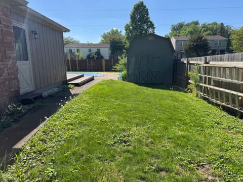 Photo of 730 Colonial Way, Greenwood, IN