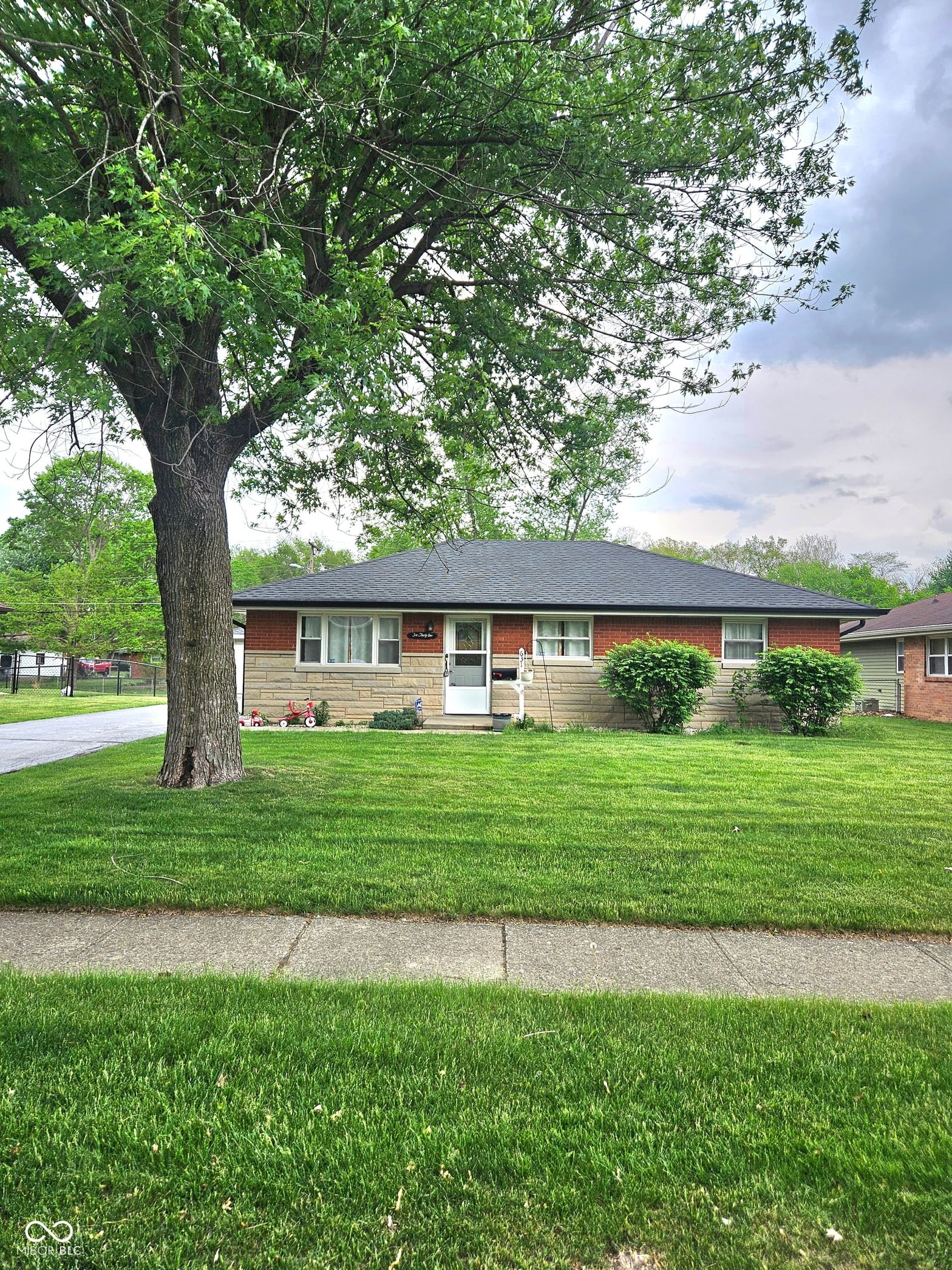 Front exterior at 631 Memorial Drive, Beech Grove, IN
