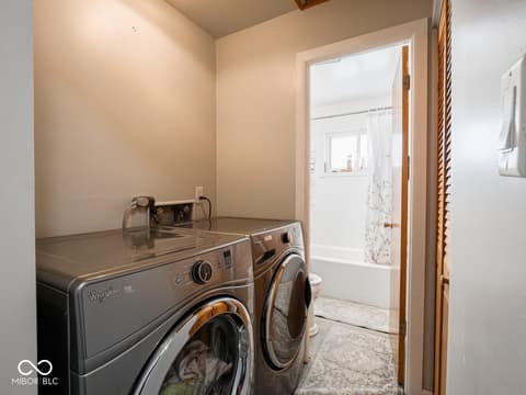 Laundry room at 631 Memorial Drive, Beech Grove, IN