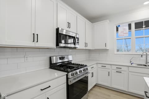 Photo of 5199 Nettleton Way, Avon, IN