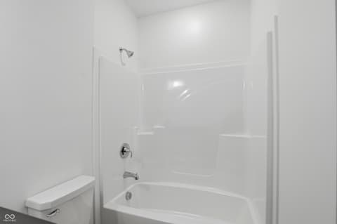 Photo of 5199 Nettleton Way, Avon, IN