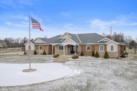 1695 S County Road 550 E