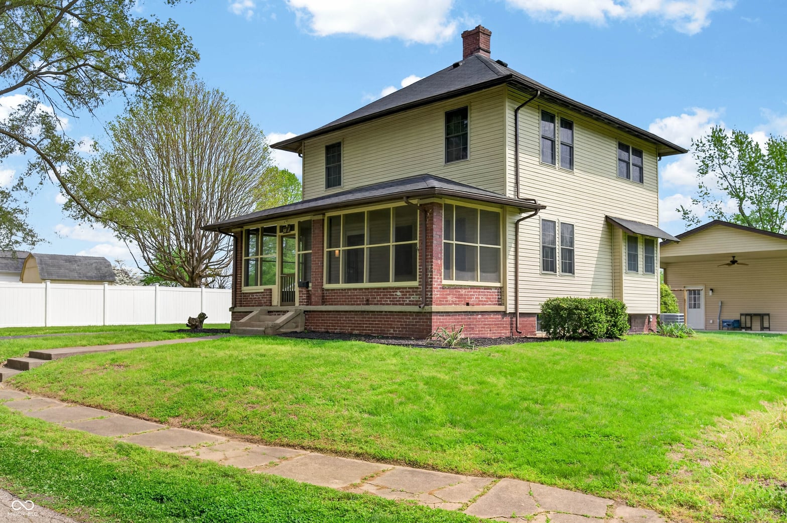 Photo of 2115 Irwin Drive, Columbus, IN