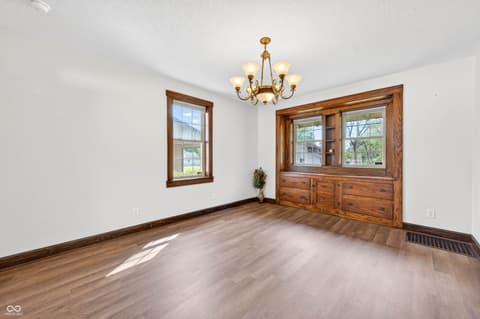 Photo of 2115 Irwin Drive, Columbus, IN