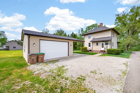 Photo of 2115 Irwin Drive, Columbus, IN