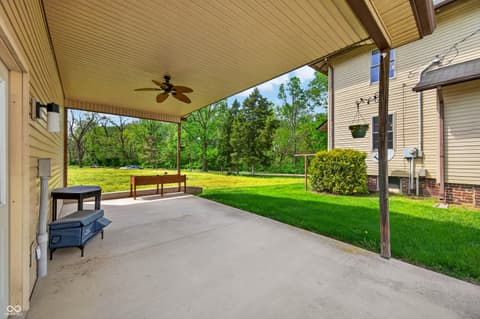 Photo of 2115 Irwin Drive, Columbus, IN