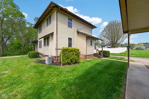 Photo of 2115 Irwin Drive, Columbus, IN