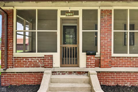 Photo of 2115 Irwin Drive, Columbus, IN