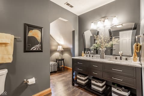 Photo of 2119 Scarlet Oak Drive, Avon, IN
