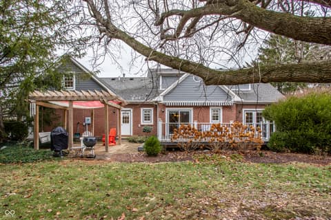 Photo of 2119 Scarlet Oak Drive, Avon, IN