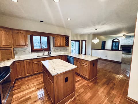 Photo of 45 Meadowview Lane, Greenwood, IN