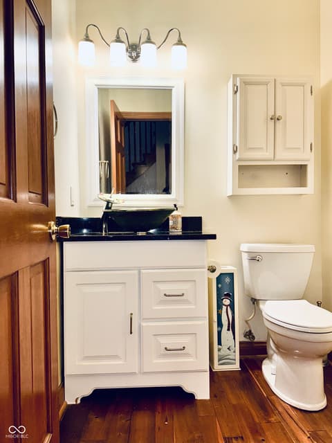 Photo of 45 Meadowview Lane, Greenwood, IN
